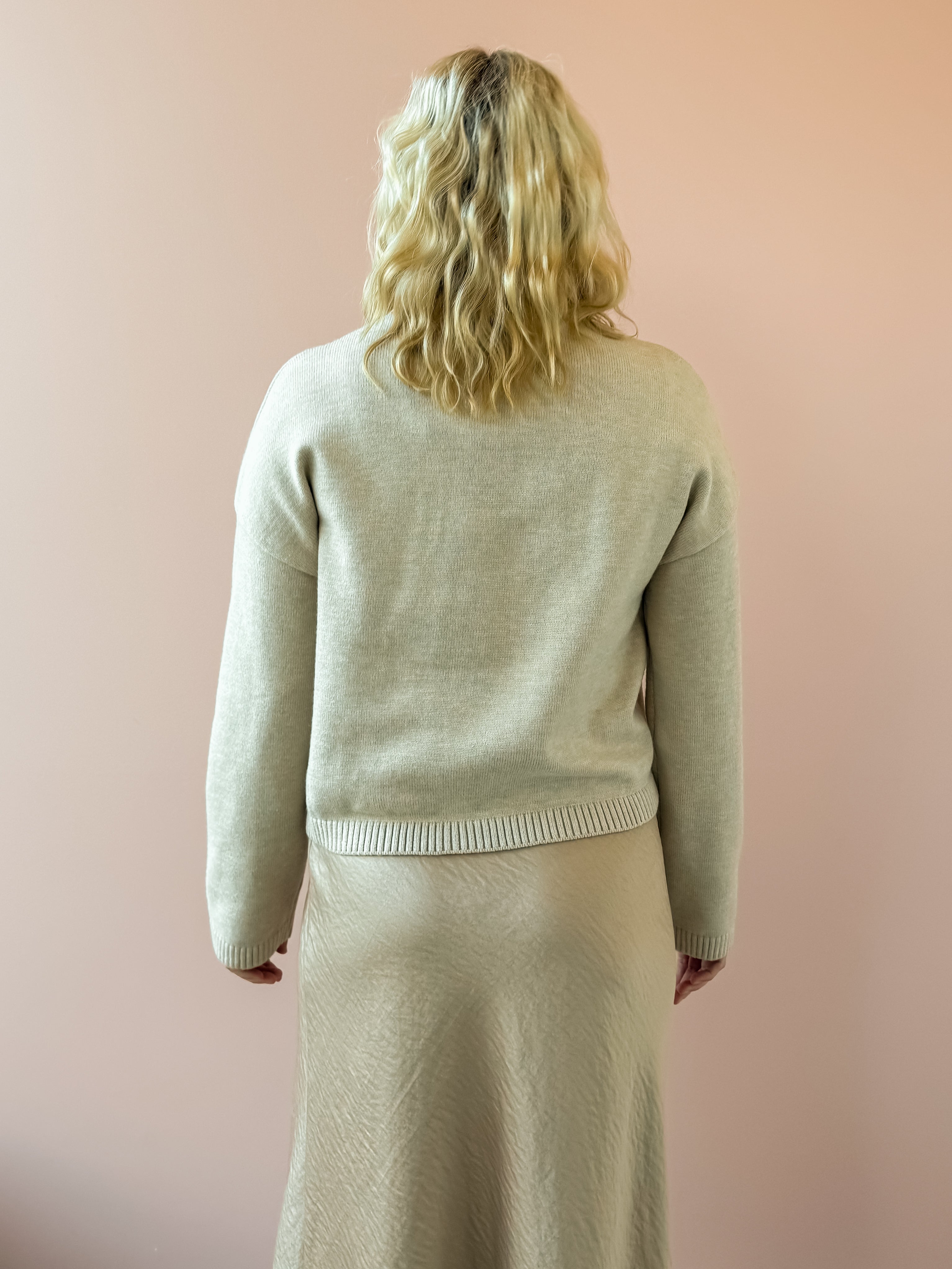Zoe & Claire Naomi Dress Set in oatmeal, close-up back view.