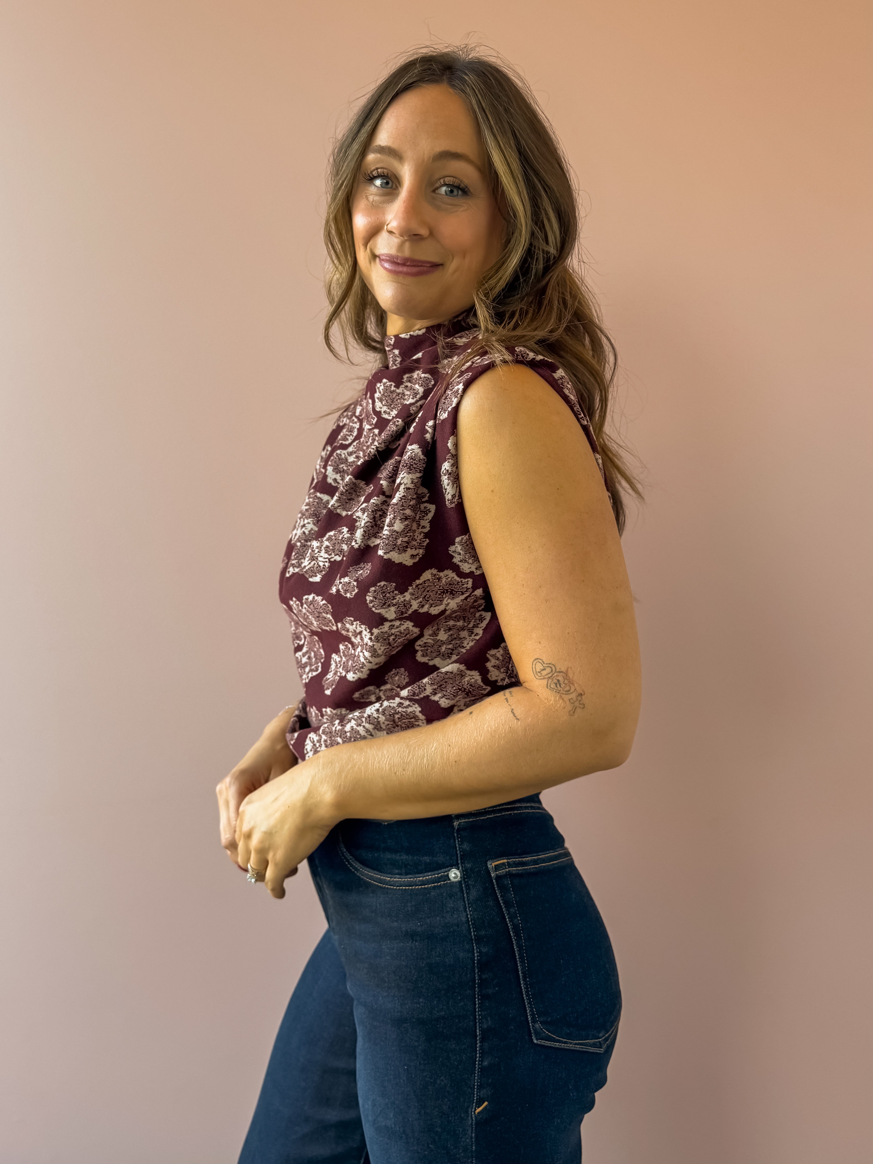 THML Amy Sleeveless Floral Print Top in burgundy, side close-up.